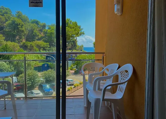 Apartment Canyelles